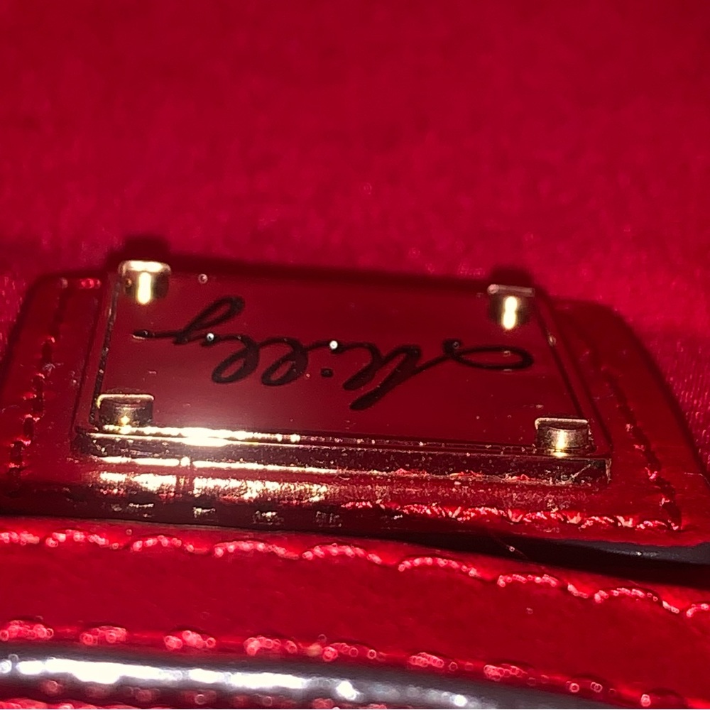 Milly Red Handbag - Picture 7 of 9
